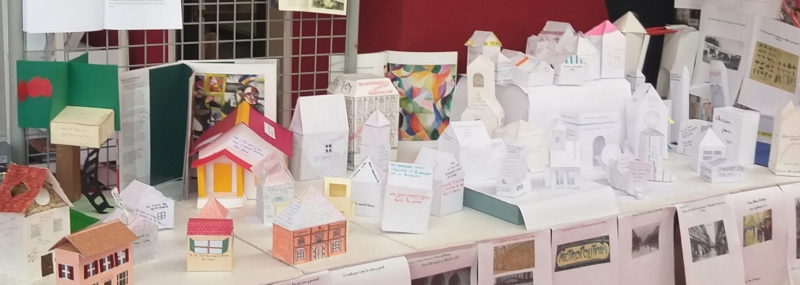 Fig. 2. Guillaume Apollinaire &amp; sa ville de papier vue par les 109 du LGM